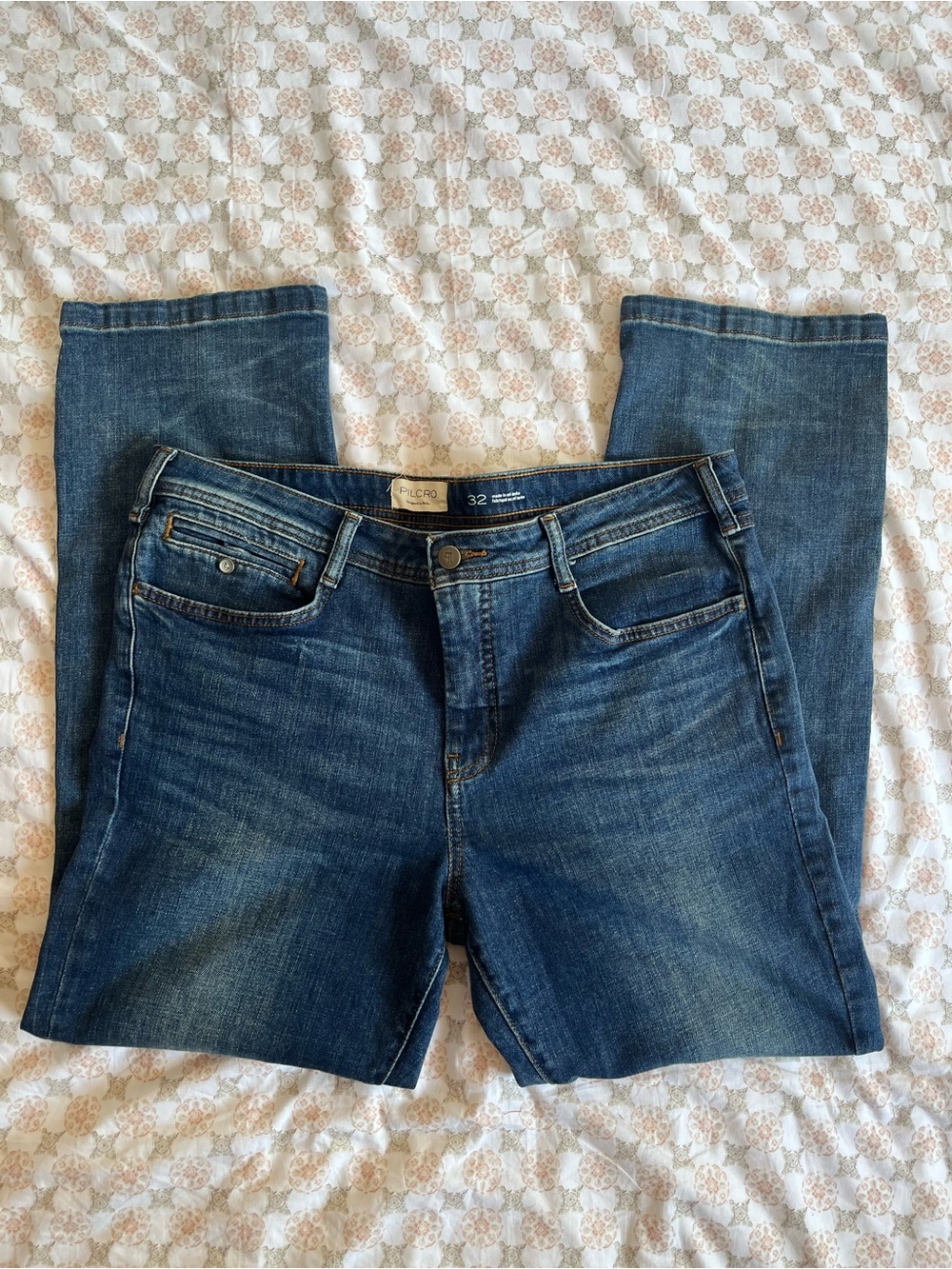 Pilcro women’s dark wash straight leg jeans size 32 everyday denim classi